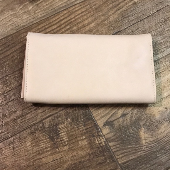 FOREVER 21 CREAM BUCKLE CLUTCH/ WALLET - Picture 2 of 7